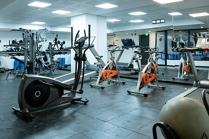 Gimnasio de la residencia universitaria Chapinero, Bogotá